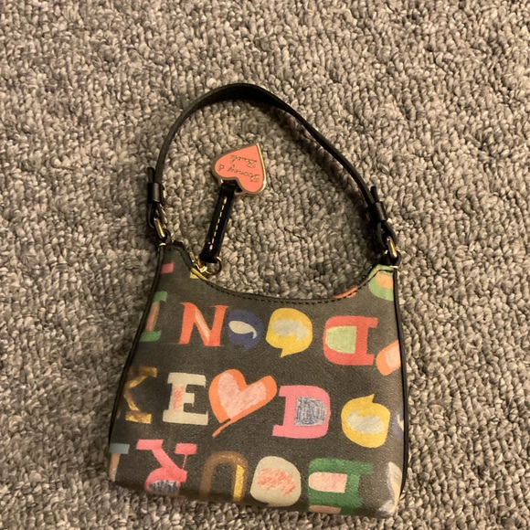 Dooney & Bourke mini bag - Picture 1 of 2